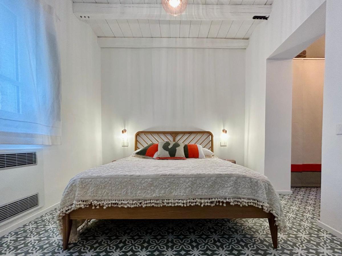 Palazzo Ma.Ri.Lu. Hotel Càbras Екстериор снимка